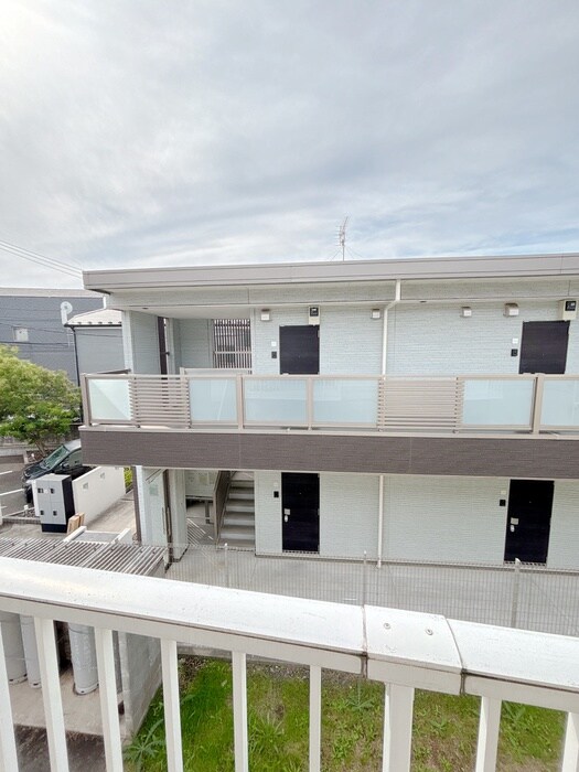 物件内観写真18　(室内からの展望)