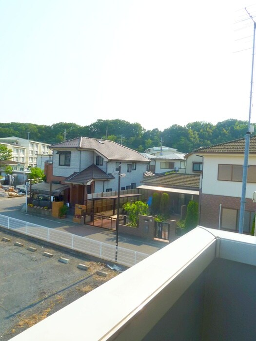 物件内観写真16　(室内からの展望)