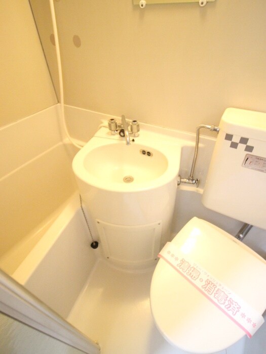 物件内観写真8　(バス／シャワールーム等)