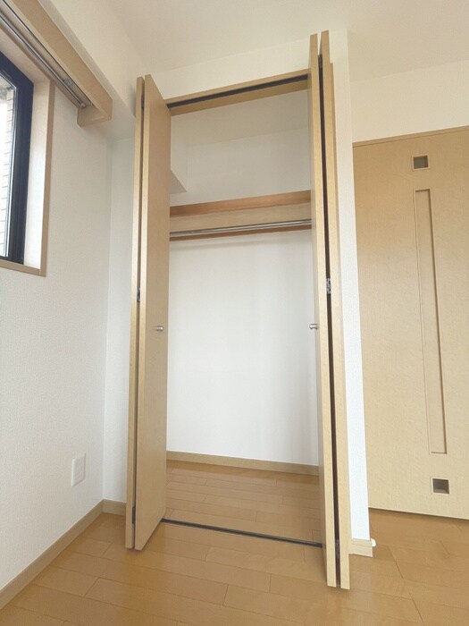 物件内観写真7　(収納)