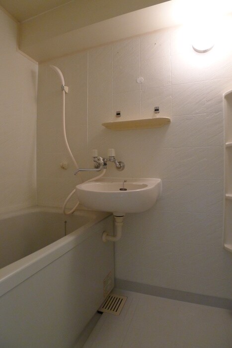 物件内観写真13　(バス／シャワールーム等)