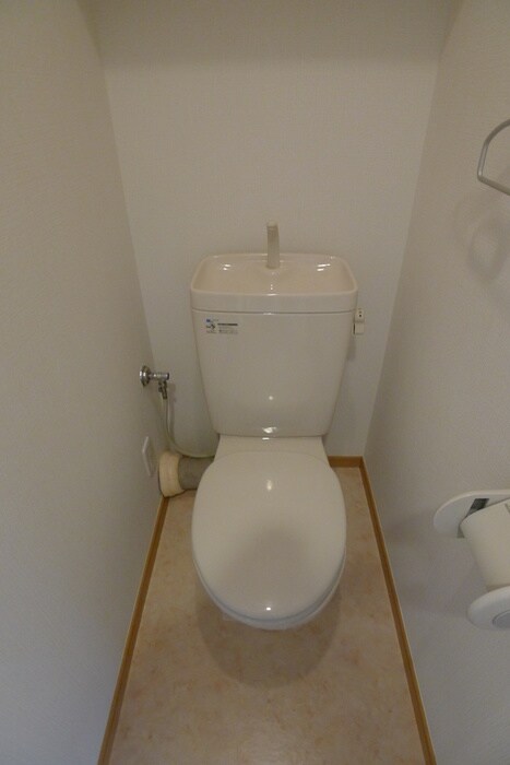 物件内観写真14　(トイレ)