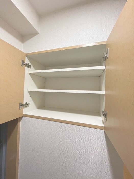 物件内観写真18　(靴箱)
