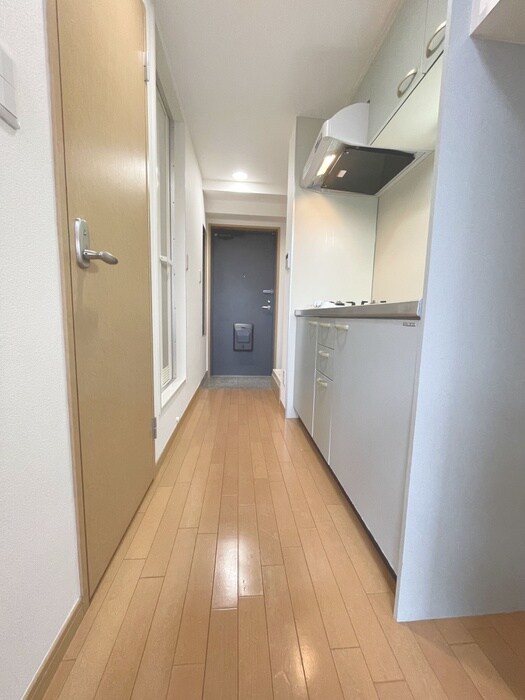 物件内観写真19　(廊下)