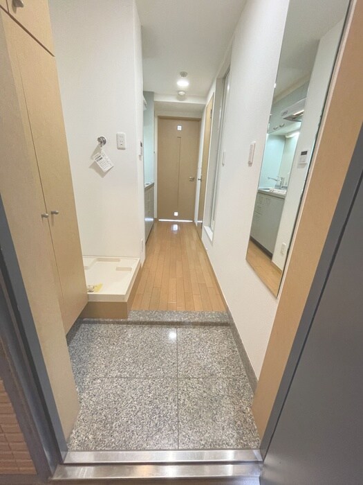 物件内観写真20　(廊下)