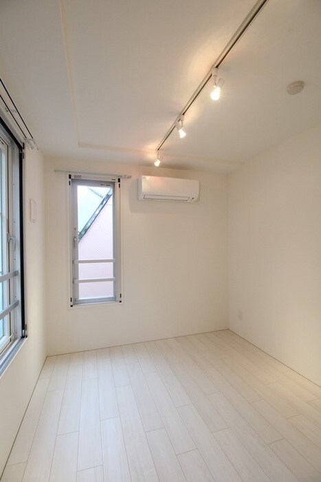 物件内観写真17　(居室)