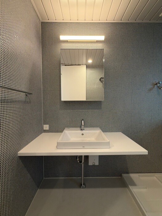 物件内観写真11　(洗面)