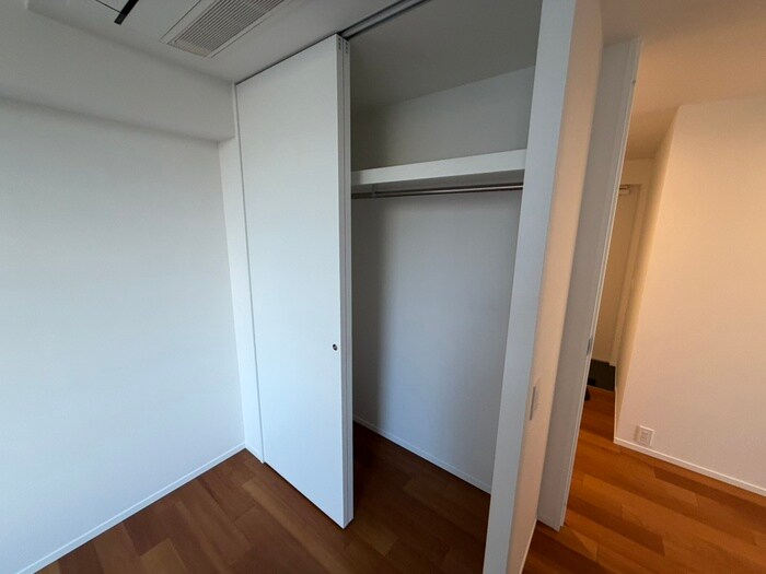 物件内観写真13　(収納)