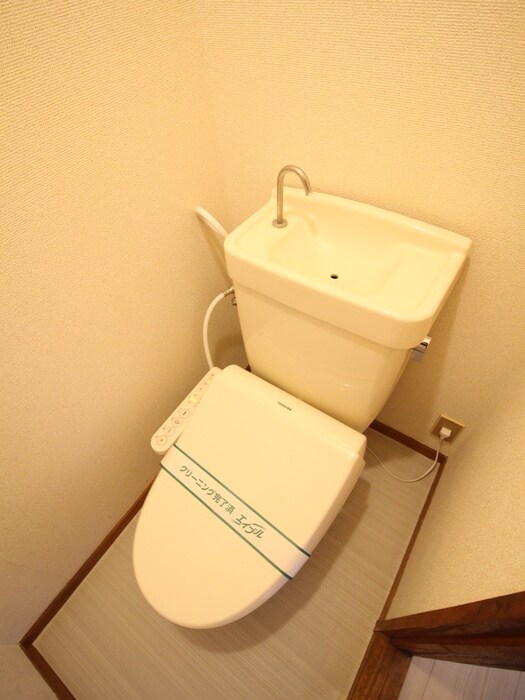 物件内観写真11　(トイレ)