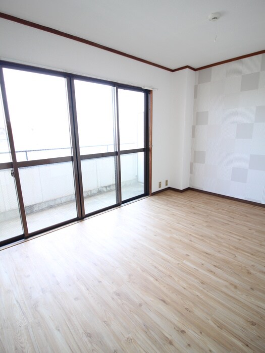 物件内観写真17　(居室)