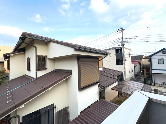 物件内観写真16　(室内からの展望)