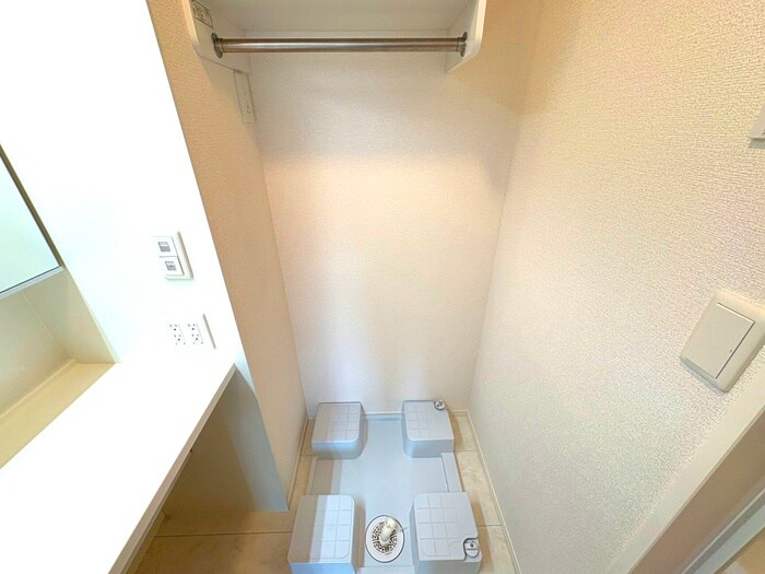 物件内観写真20　(洗濯機置場)