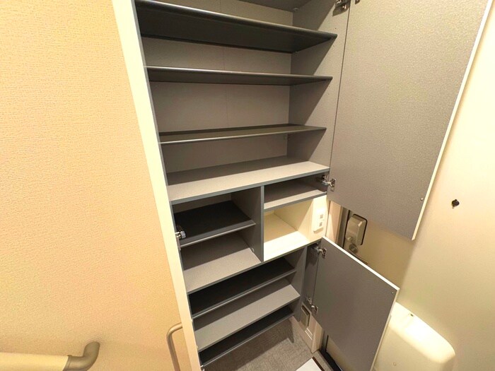 物件内観写真22　(靴箱)