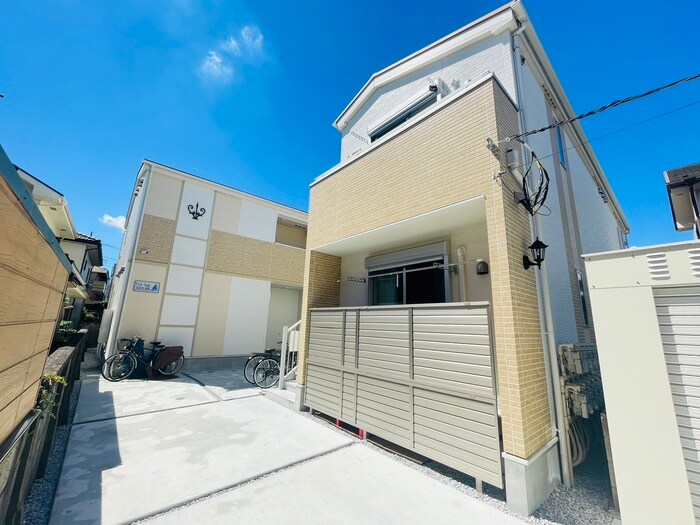 物件外観写真1　(外観写真)