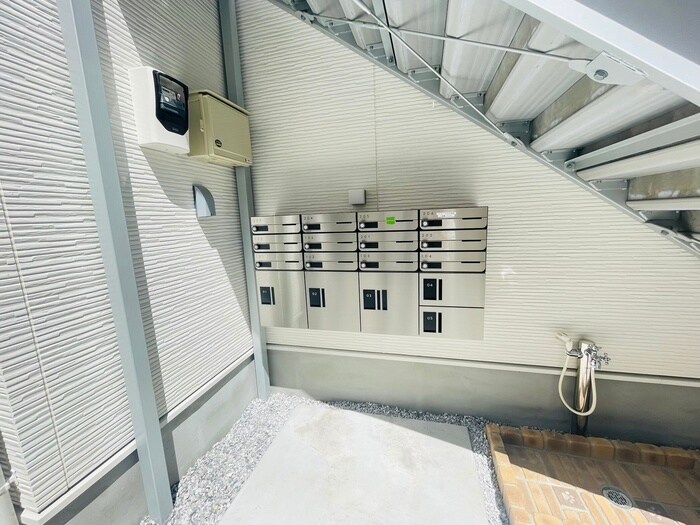 物件外観写真6　(建物設備)