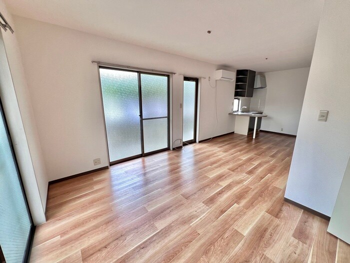 物件内観写真7　(居室)