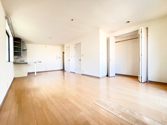 物件内観写真7　(居室)