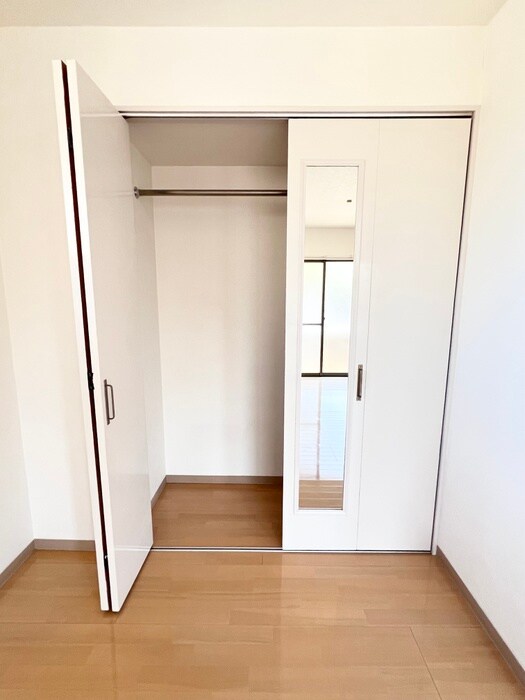 物件内観写真13　(収納)