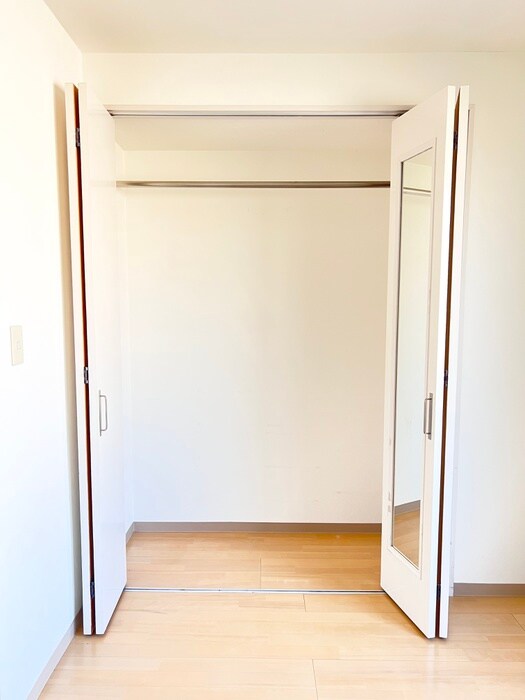 物件内観写真13　(収納)