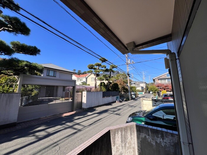 物件内観写真15　(室内からの展望)