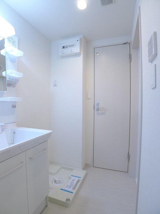 物件内観写真20　(洗濯機置場)