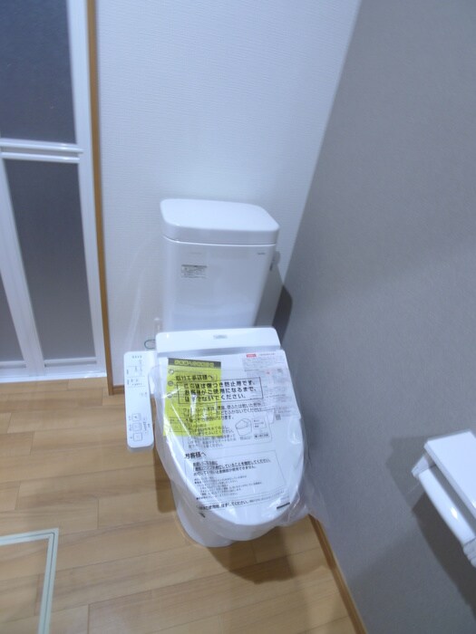 物件内観写真9　(トイレ)