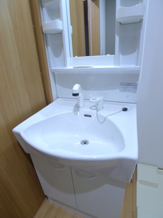 物件内観写真11　(洗面)