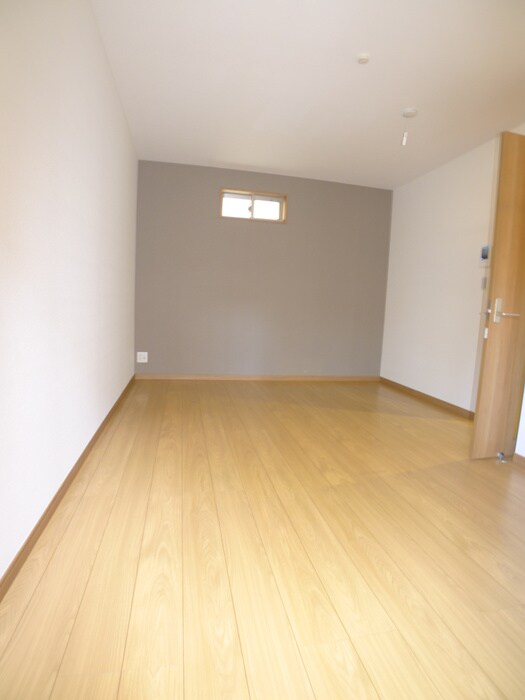 物件内観写真15　(居室)