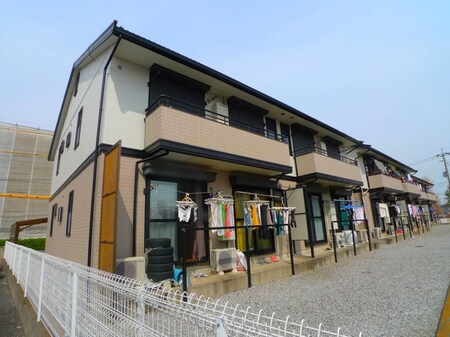 シャルム三番館外観写真