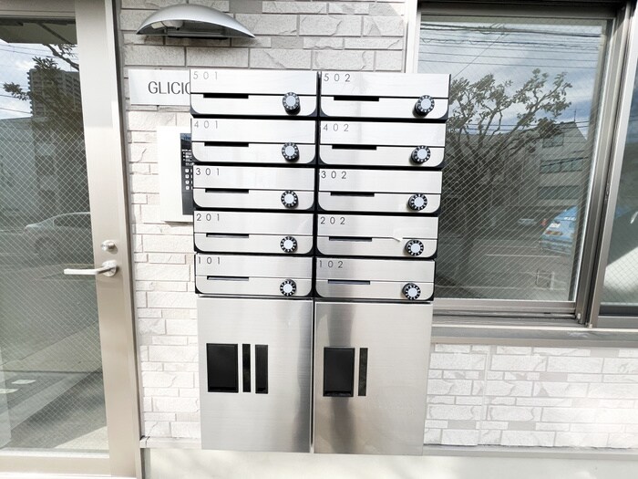 物件外観写真4　(建物設備)