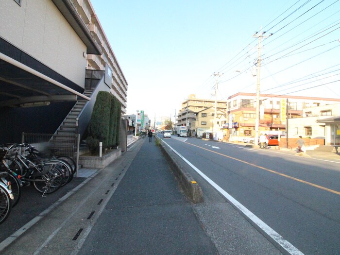 物件外観写真6　(周辺環境)