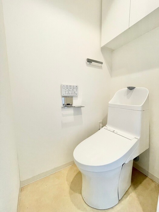 物件内観写真16　(トイレ)