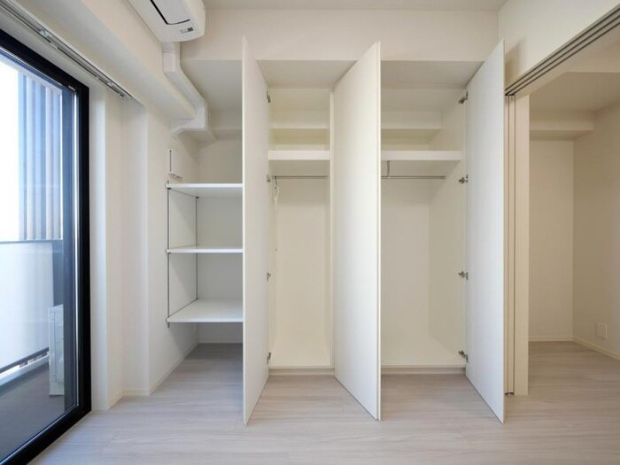 物件内観写真10　(収納)