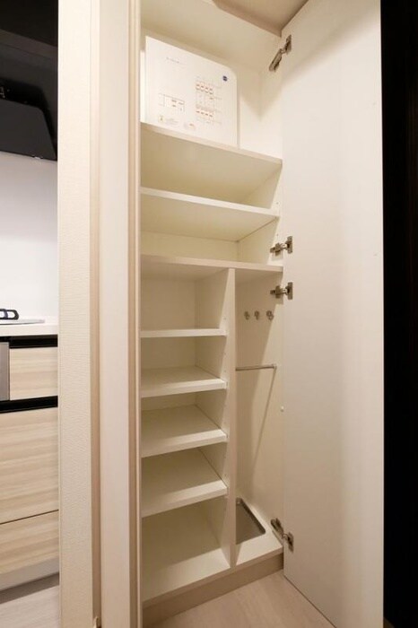 物件内観写真16　(靴箱)