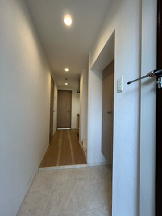 物件内観写真21　(廊下)