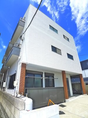 美見マンション外観写真
