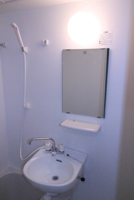 物件内観写真7　(洗面)