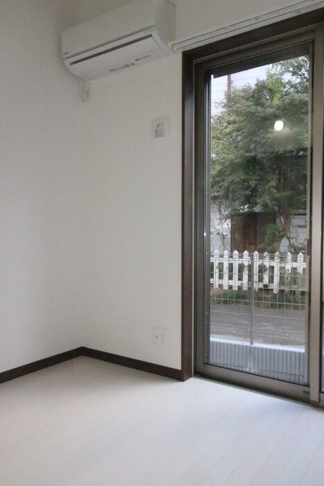 物件内観写真12　(居室)