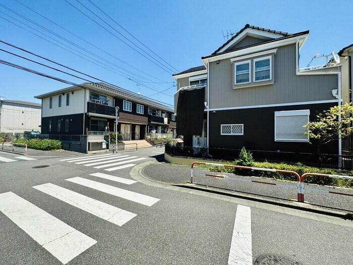 物件外観写真6　(周辺環境)