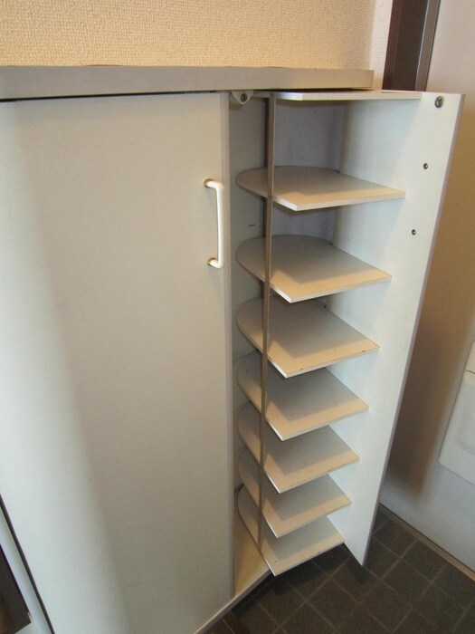 物件内観写真12　(靴箱)