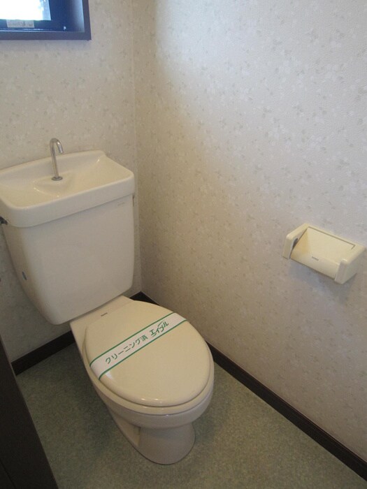 物件内観写真13　(トイレ)