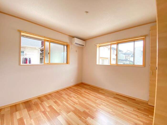 物件内観写真7　(居室)