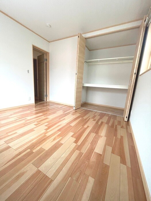 物件内観写真10　(居室)