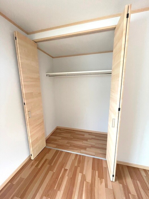 物件内観写真13　(収納)