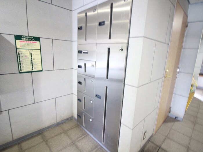 物件外観写真4　(建物設備)