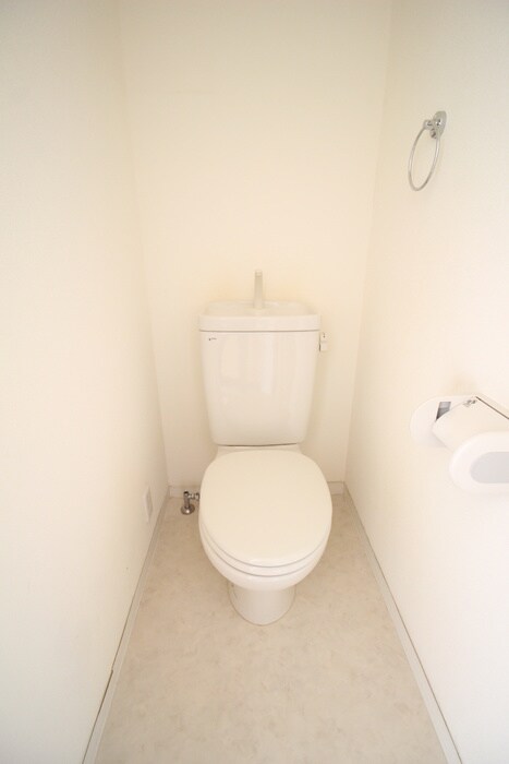 物件内観写真11　(トイレ)