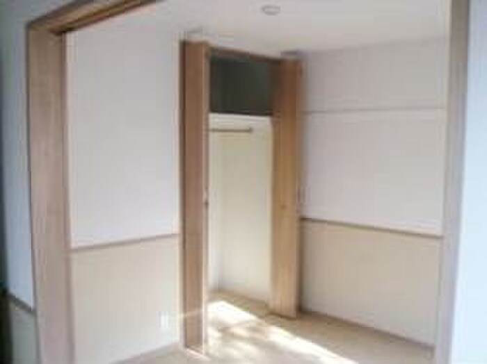 物件内観写真13　(収納)