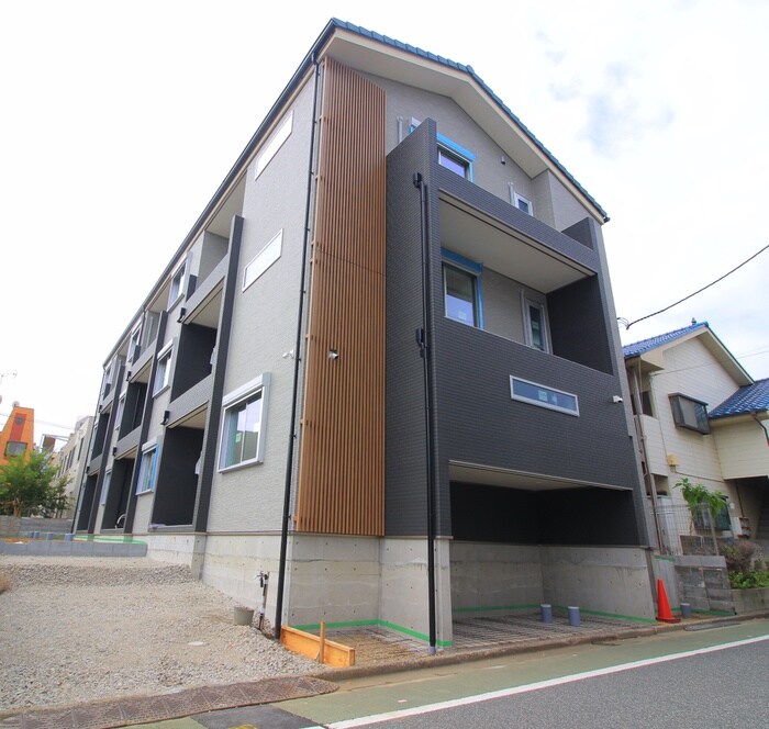 物件外観写真1　(外観写真)