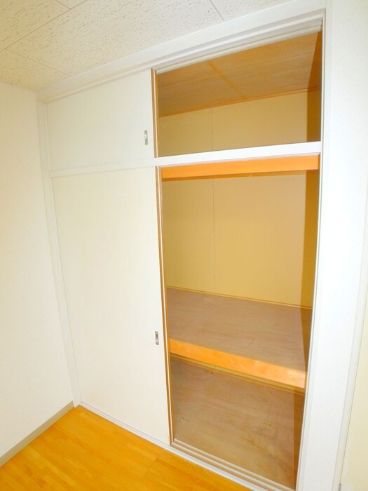 物件内観写真20　(収納)