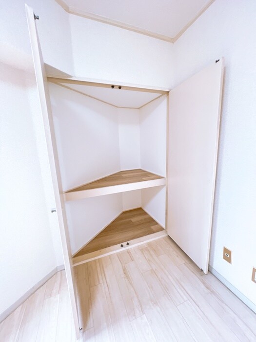 物件内観写真7　(収納)